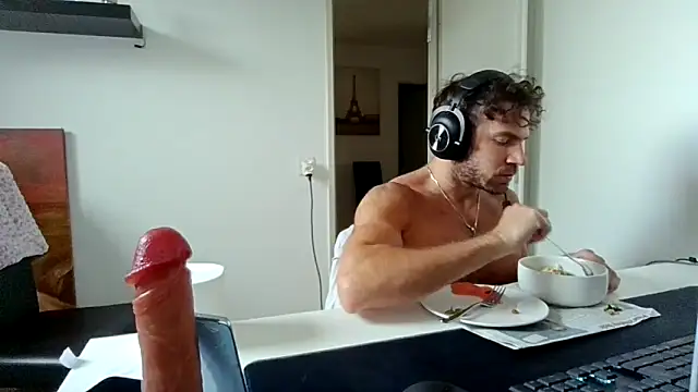 Snapshot of alpha-hunk chatting on May 11, 2026, 2:45 pm alpha-hunk online show from May 11, 2026, 2:45 pm