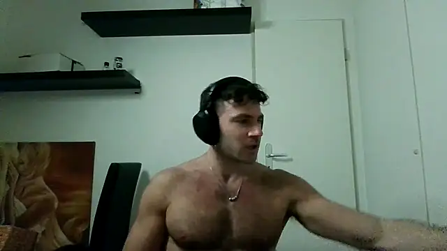 alpha-hunk online show from November 8, 2025, 9:07 pm