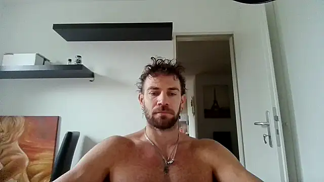 alpha-hunk online show from September 23, 2025, 7:37 am