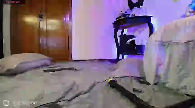 posigore696 online show from March 11, 2025, 9:37 pm