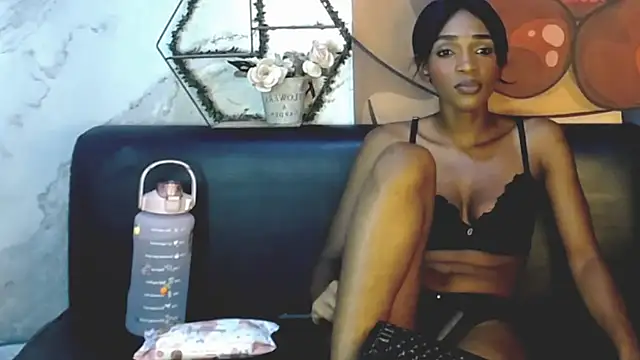 Ebonypreciousx online show from February 3, 2026, 1:05 pm