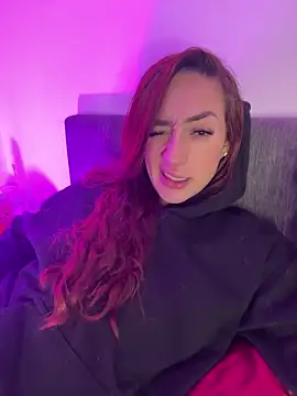 ariiel  online show from February 23, 2025, 10:09 pm