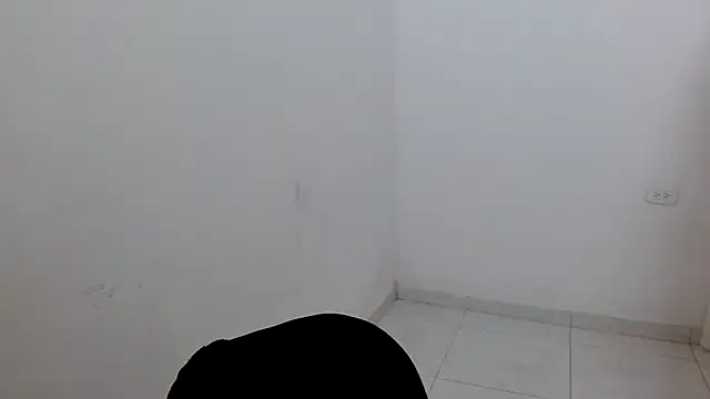 estefania224 online show from July 11, 2026, 12:33 am