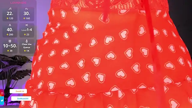 Snapshot of Zoe1_2 chatting on October 9, 2025, 7:58 pm Zoe1 2 online show from October 9, 2025, 7:58 pm