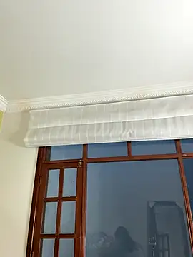 Snapshot of aurora_divine chatting on October 7, 2025, 10:44 pm aurora divine online show from October 7, 2025, 10:44 pm