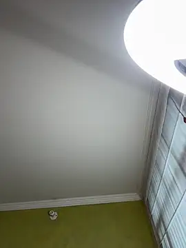 Snapshot of aurora_divine chatting on November 1, 2025, 1:05 pm aurora divine online show from November 1, 2025, 1:05 pm