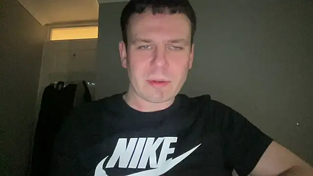 Snapshot of GotItGoin chatting on April 13, 2026, 12:14 am GotItGoin online show from April 13, 2026, 12:14 am