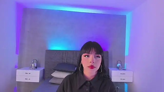 Snapshot of maddy_walker chatting on October 7, 2025, 8:32 pm maddy walker online show from October 7, 2025, 8:32 pm