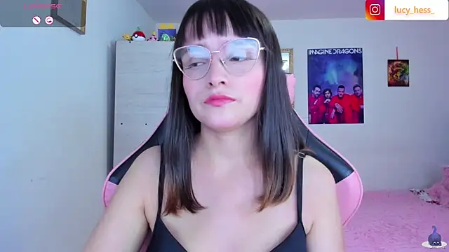 Snapshot of Lucyy-hess chatting on May 26, 2026, 8:29 pm Lucyy-hess online show from May 26, 2026, 8:29 pm