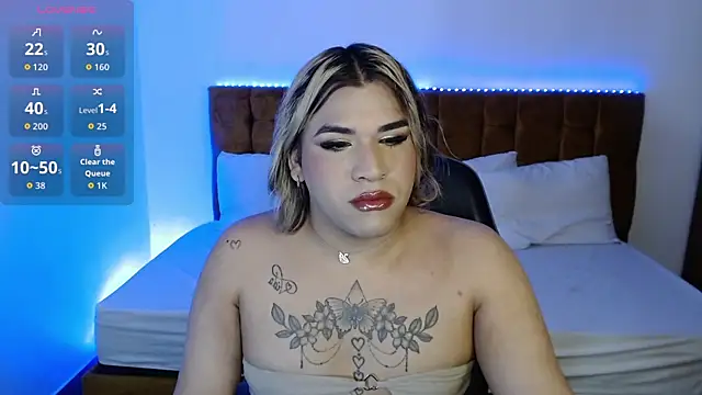 Snapshot of alexiaaross chatting on October 28, 2025, 9:03 pm alexiaaross online show from October 28, 2025, 9:03 pm