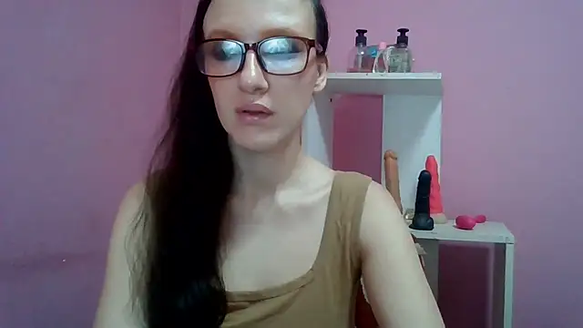 Snapshot of LolaBoobs chatting on June 20, 2026, 1:27 pm LolaBoobs online show from June 20, 2026, 1:27 pm