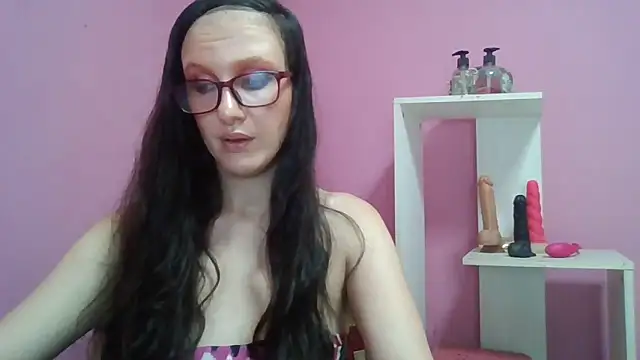 Snapshot of LolaBoobs chatting on May 15, 2026, 7:39 am LolaBoobs online show from May 15, 2026, 7:39 am