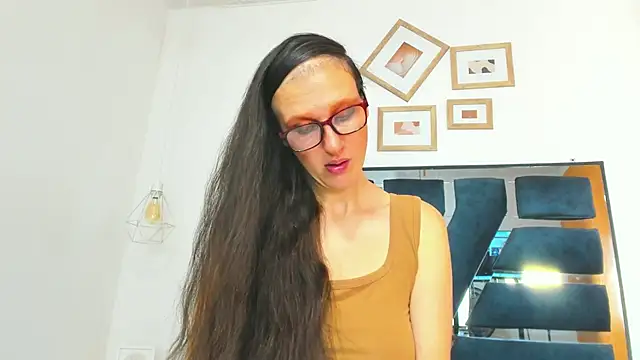 LolaBoobs online show from June 29, 2026, 1:11 pm
