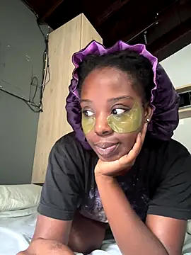 choclatepeaach online show from December 16, 2025, 1:59 pm