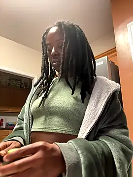 choclatepeaach online show from October 29, 2025, 2:49 pm