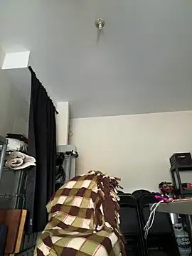 Snapshot of choclatepeaach chatting on May 29, 2026, 8:26 pm choclatepeaach online show from May 29, 2026, 8:26 pm