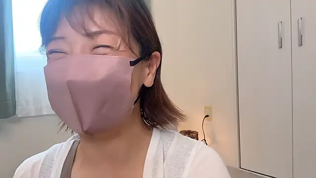 Risa 06 online show from July 5, 2026, 3:22 am