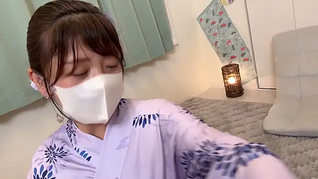 Risa 06 online show from August 7, 2026, 12:22 pm