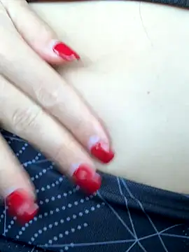 -OLYA- online show from November 3, 2025, 12:42 pm