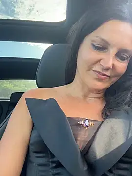 Snapshot of -OLYA- chatting on June 14, 2026, 4:41 pm -OLYA- online show from June 14, 2026, 4:41 pm