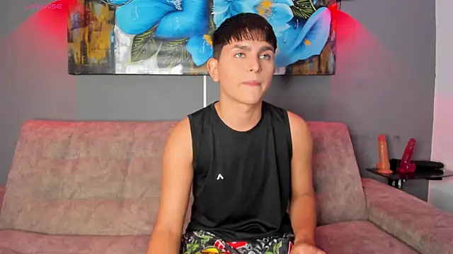 Snapshot of Lyam_ap chatting on November 18, 2025, 9:29 pm Lyam ap online show from November 18, 2025, 9:29 pm