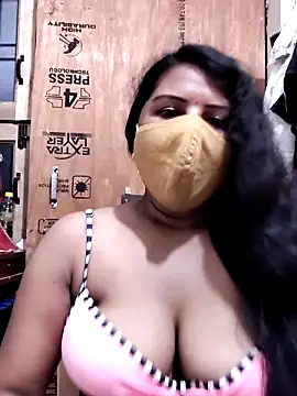 Snapshot of Dr_Chhaya chatting on May 9, 2026, 7:23 am Dr Chhaya online show from May 9, 2026, 7:23 am