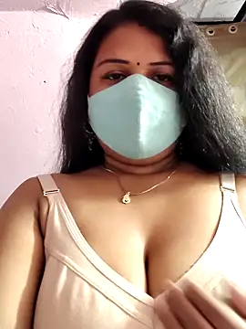 Snapshot of Dr_Chhaya chatting on April 23, 2026, 5:36 am Dr Chhaya online show from April 23, 2026, 5:36 am