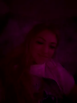 Snapshot of MazeSin chatting on October 5, 2025, 9:11 am MazeSin online show from October 5, 2025, 9:11 am