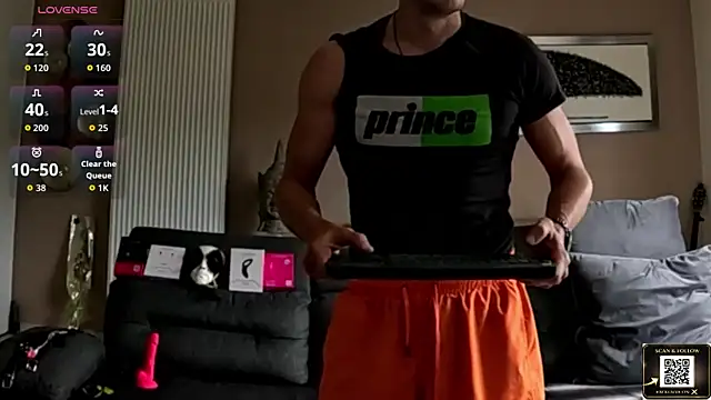 Snapshot of ApollonFit_x69 chatting on April 19, 2026, 2:29 pm ApollonFit x69 online show from April 19, 2026, 2:29 pm