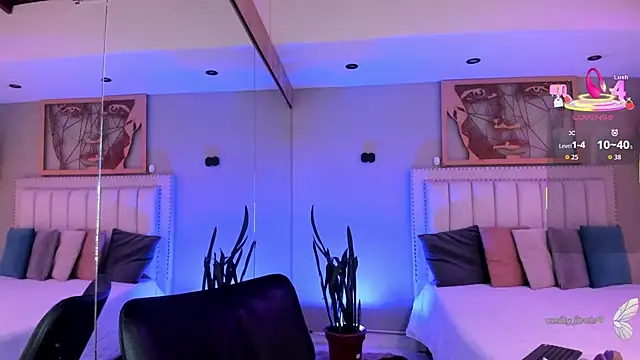 ebbafernandez  online show from February 4, 2026, 11:38 am