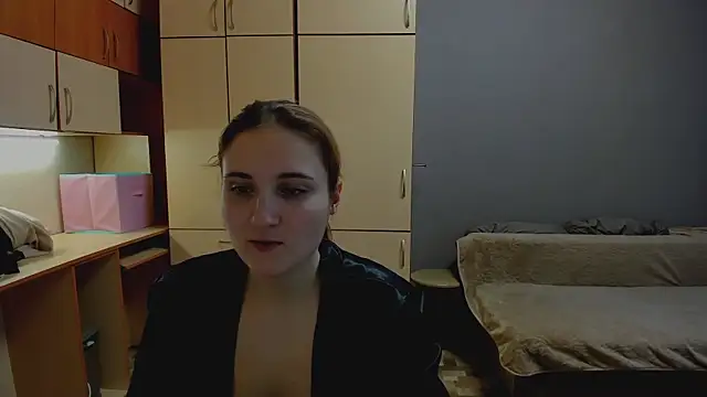 Miss Elsa  online show from January 15, 2026, 9:56 am