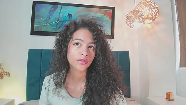 AntonellaHall  online show from September 27, 2025, 12:22 pm