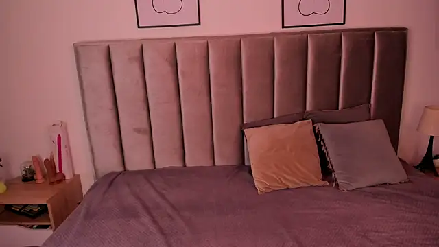 Emmy-Turnner online show from November 26, 2025, 11:54 am