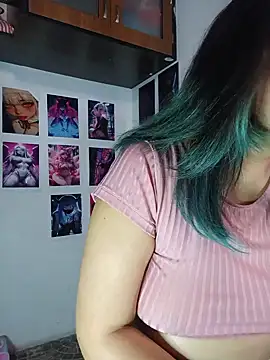 Snapshot of gigiqueen_18 chatting on June 10, 2026, 3:41 am gigiqueen 18 online show from June 10, 2026, 3:41 am
