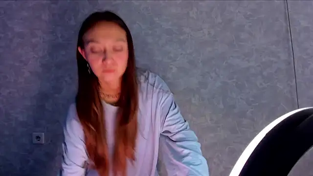 Snapshot of EllaSky_xoxo chatting on October 10, 2025, 10:16 am EllaSky xoxo online show from October 10, 2025, 10:16 am