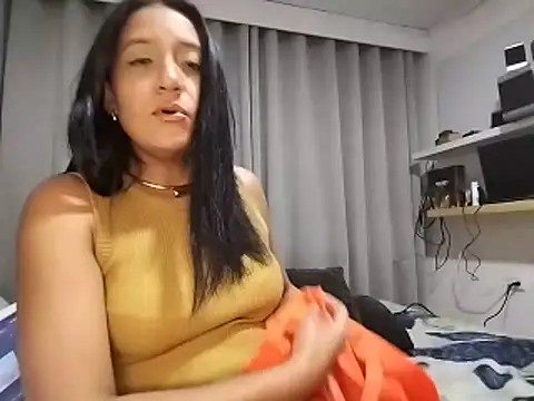 Snapshot of cami_victoria chatting on May 25, 2026, 7:23 pm cami victoria online show from May 25, 2026, 7:23 pm