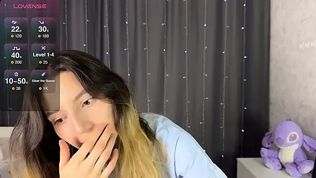 Snapshot of Asya_Fairy chatting on October 18, 2025, 10:45 pm Asya Fairy online show from October 18, 2025, 10:45 pm