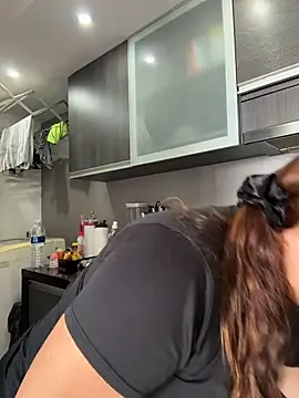 AntonellaAlondra4 online show from April 24, 2026, 2:41 pm