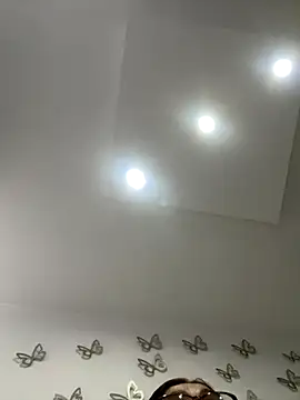 Snapshot of AntonellaAlondra4 chatting on November 30, 2025, 9:26 pm AntonellaAlondra4 online show from November 30, 2025, 9:26 pm