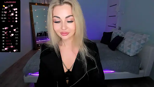 AdeleRoberts online show from February 21, 2025, 12:38 pm