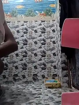 its yonish online show from December 20, 2025, 7:44 am