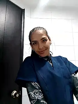 Alisson 420 online show from February 4, 2026, 6:03 pm