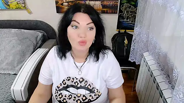 Snapshot of Lady_Boom_Wild_ chatting on November 22, 2025, 5:01 pm Lady Boom Wild online show from November 22, 2025, 5:01 pm