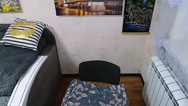 Snapshot of Lady_Boom_Wild_ chatting on February 1, 2026, 6:28 pm Lady Boom Wild online show from February 1, 2026, 6:28 pm