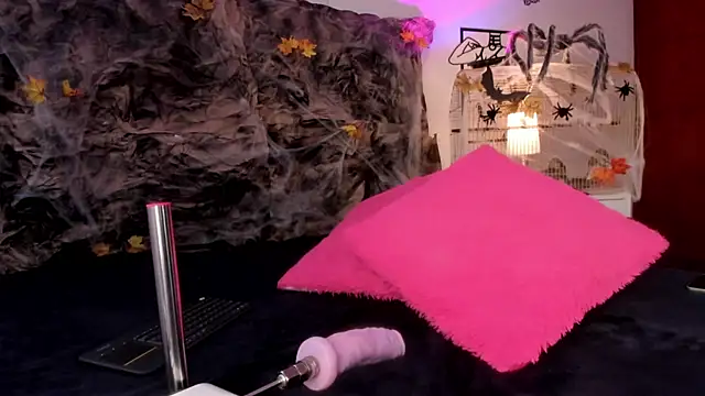 Snapshot of DesireSweet chatting on October 29, 2025, 12:26 pm DesireSweet online show from October 29, 2025, 12:26 pm