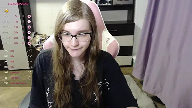 Snapshot of Tomato_Tease chatting on December 1, 2025, 2:07 pm Tomato Tease online show from December 1, 2025, 2:07 pm