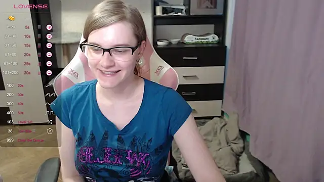 Snapshot of Tomato_Tease chatting on October 24, 2025, 1:43 pm Tomato Tease online show from October 24, 2025, 1:43 pm