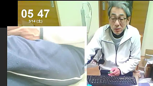 Snapshot of mama010-chan chatting on March 13, 2026, 8:47 pm mama010-chan online show from March 13, 2026, 8:47 pm