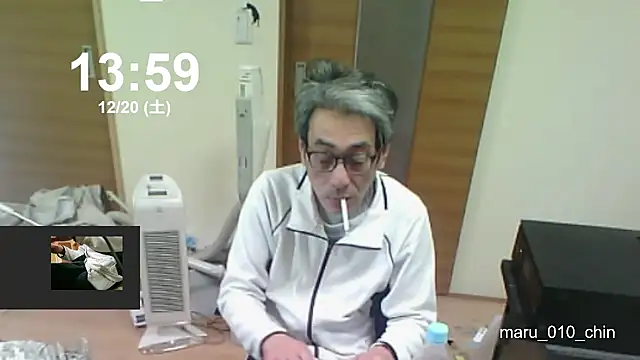 mama010-chan online show from December 20, 2025, 4:59 am