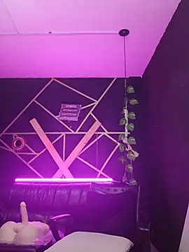 Snapshot of Gelena_Black chatting on November 6, 2025, 12:31 pm Gelena Black online show from November 6, 2025, 12:31 pm